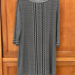 Max Studio Monochrome Patterned 3/4 Sleeve Dress